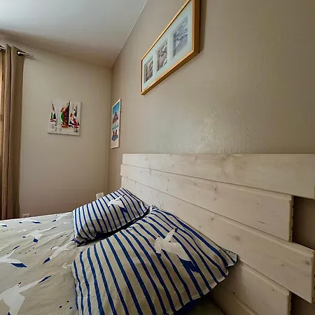 D'hotes Les Tois Pins Guest house