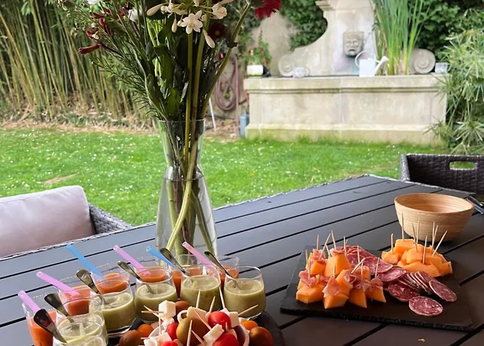 D'hotes Naturiste Les Trois Pins Tourtrol